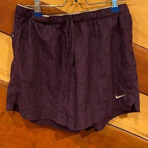 PURPLE NIKE “FIERCE” RUNNING SHORT